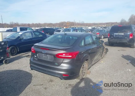 2015 Ford Focus Se z USA, uszkodzony, nr VIN 1FADP3FE1FL322452